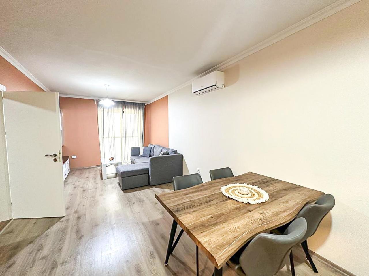 Grand Park 2Br Apartment Тирана Экстерьер фото